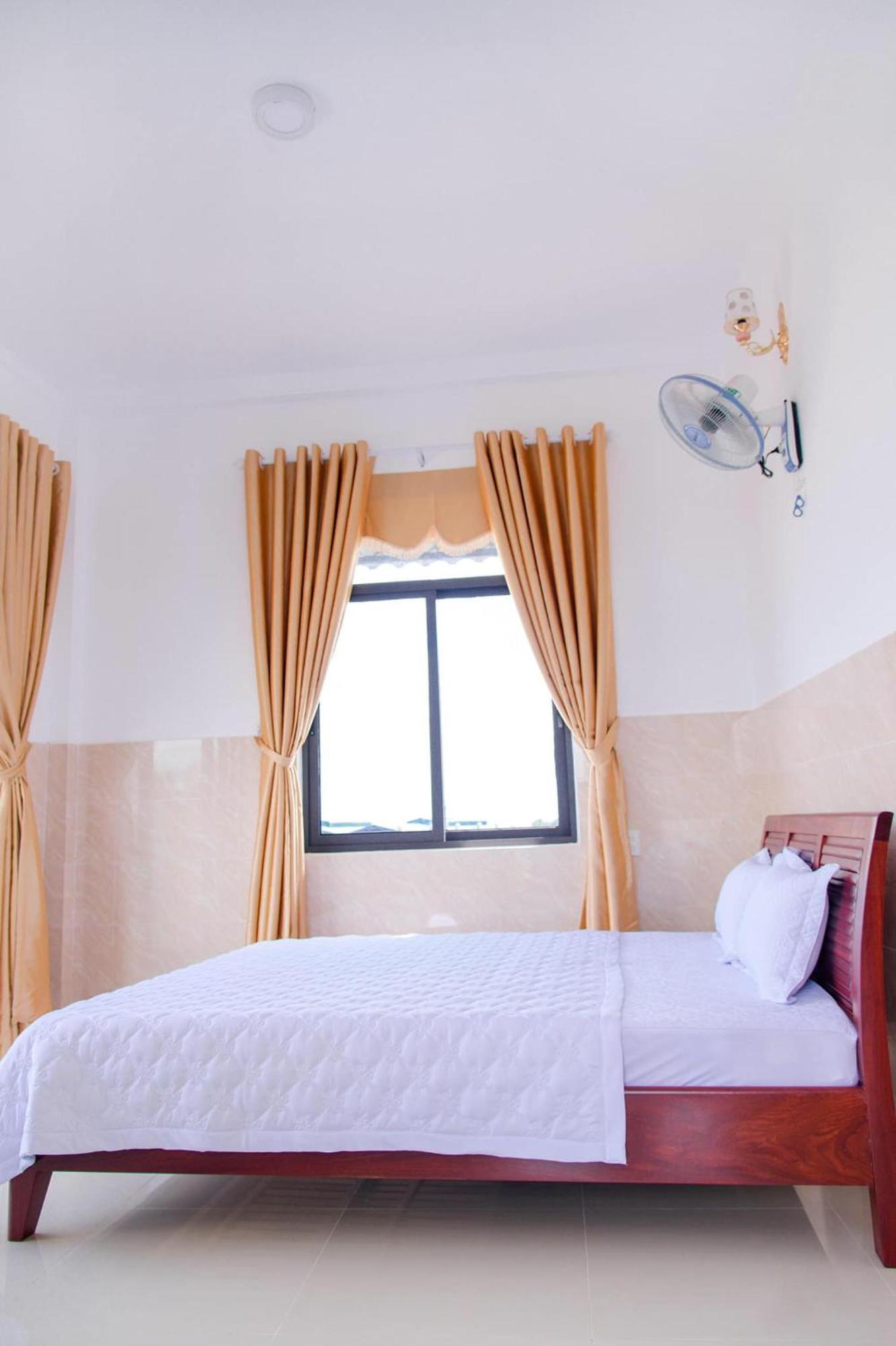Thu Hien Hotel Pleiku - By Bay Luxury Plei Holang Exterior foto